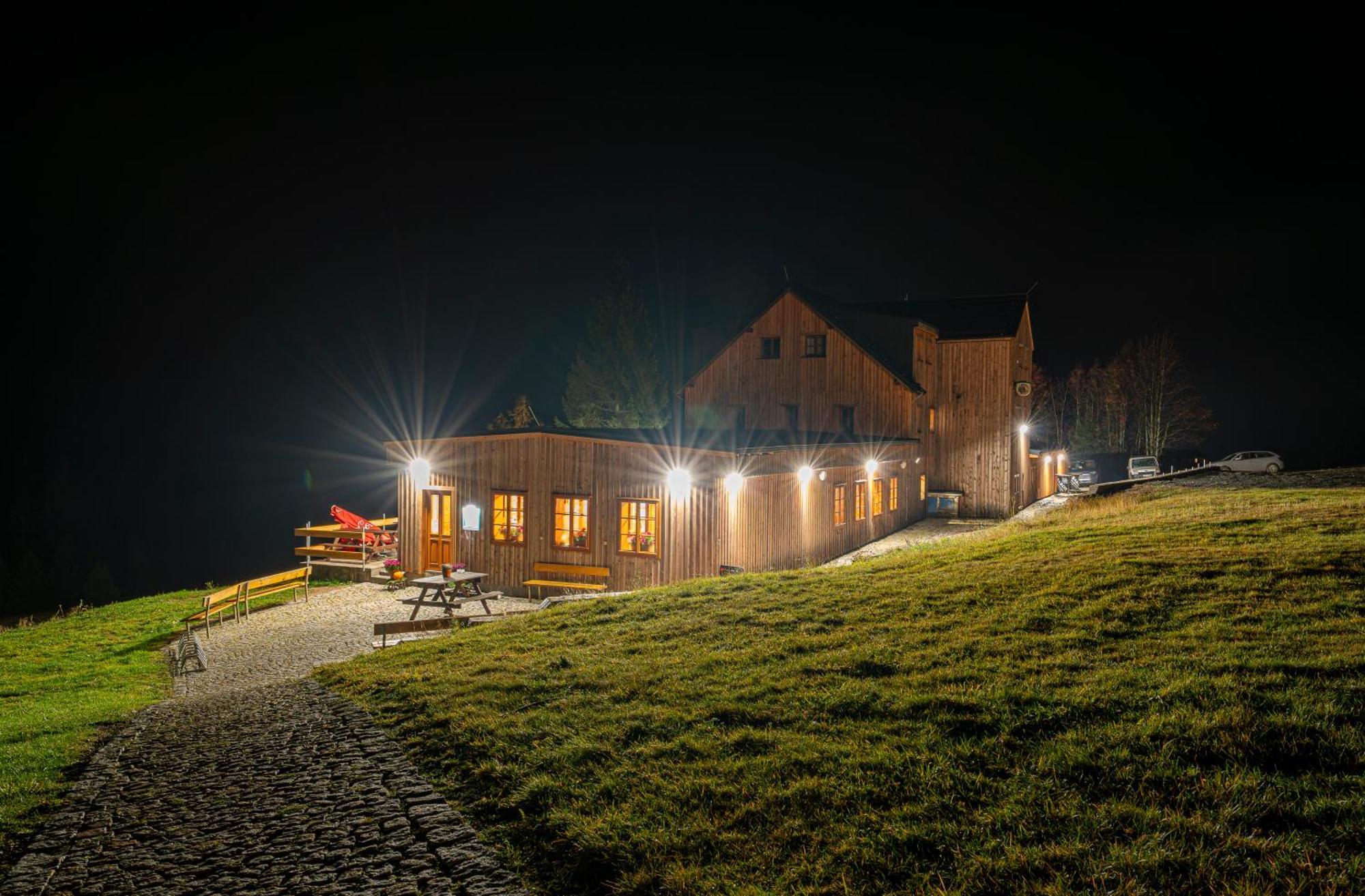 Horska Bouda Krakonos Villa Пец под Снежко Екстериор снимка